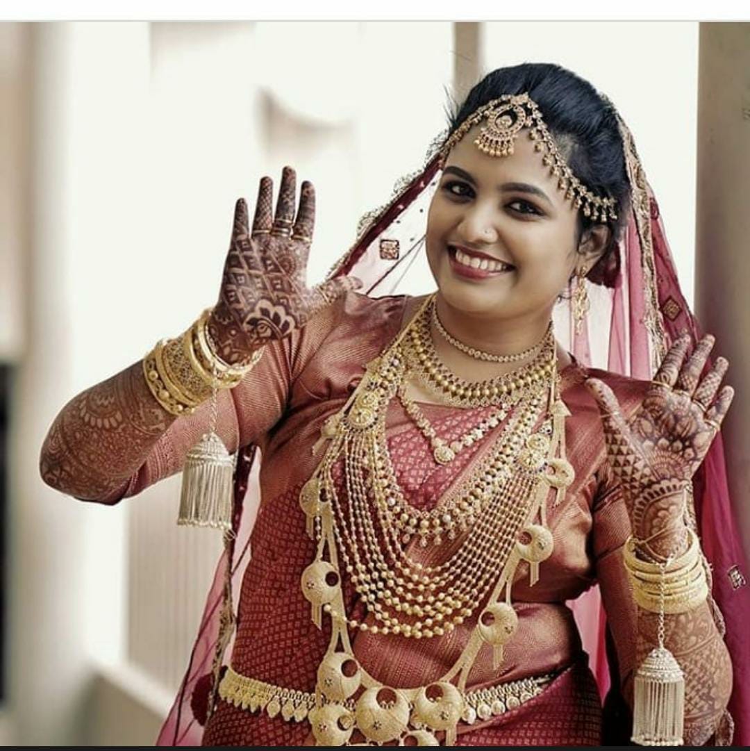 KAIRALI BEAUTY PARLOUR TIRUR